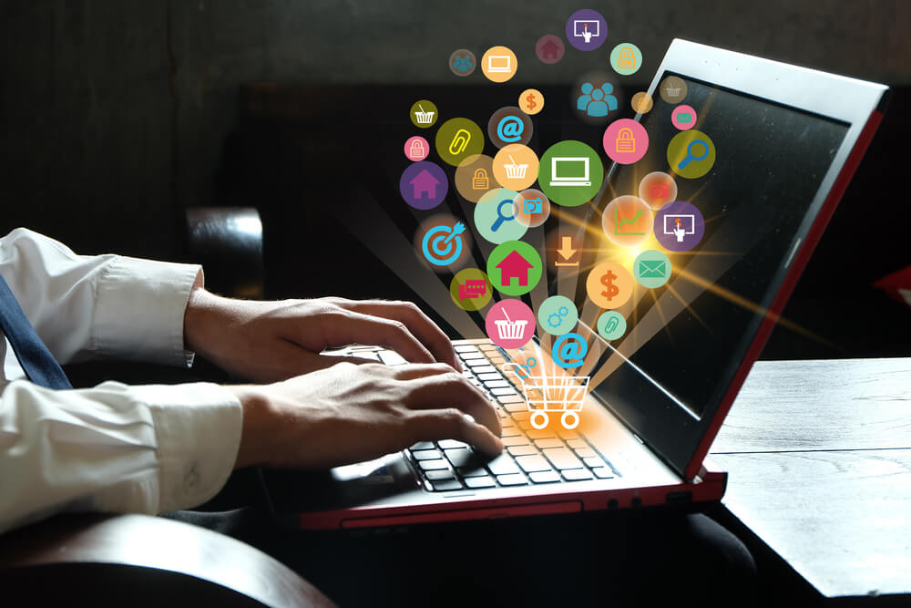 ما هو التسويق الالكتروني وأنواعه ومزاياه وكيف تبدأ العمل به بنجاح 2025